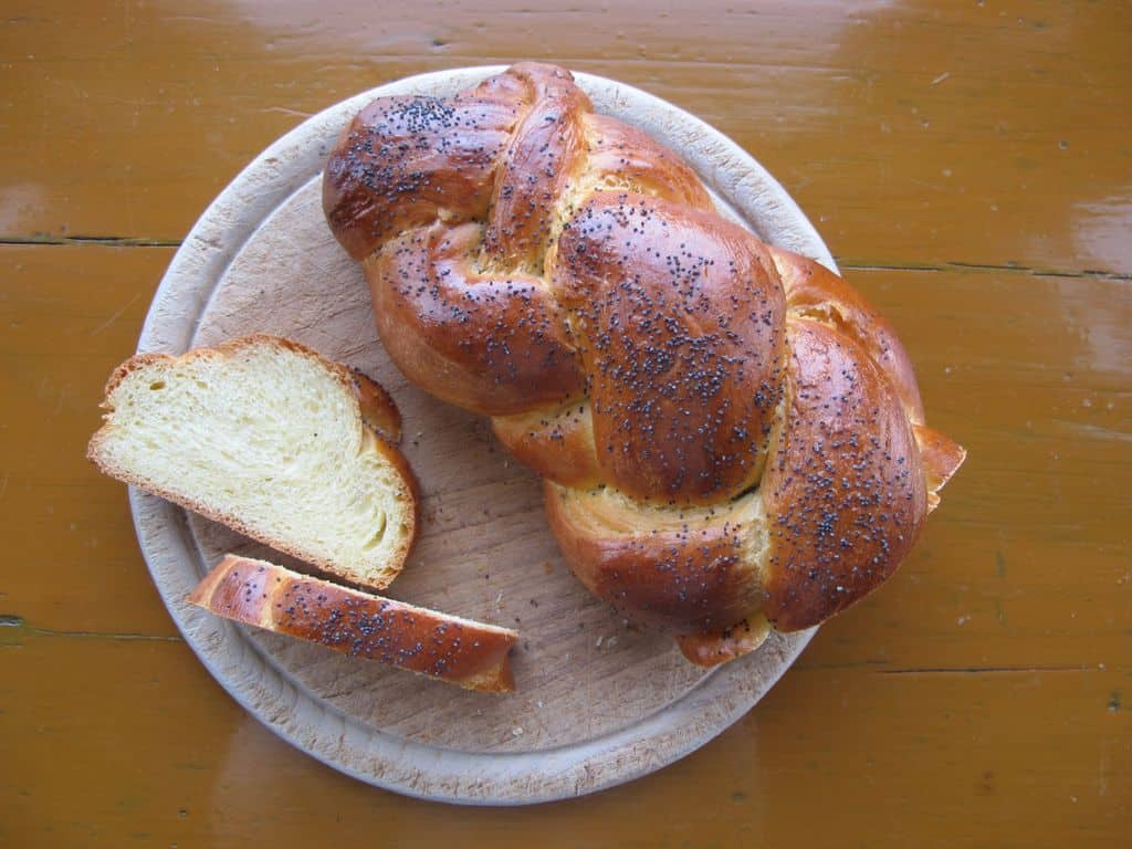 Mariel: I WANT CHALLAH