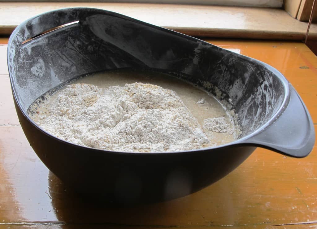 Lekue bread maker with weighed bread dough ingredients