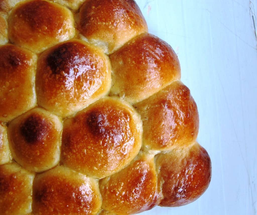 Pull apart bread